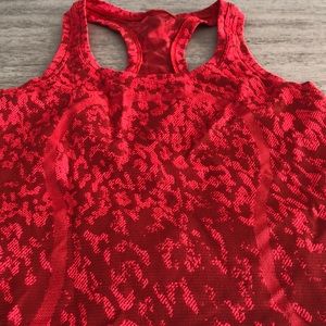 Lululemon swiftly tank